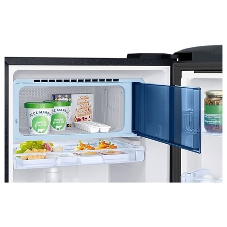 Samsung 192 Litre Single Door Refrigerator, Luxe Black, RR21A2J2YBX/HL, Curd Maestro 7 Samsung 192 Litre Single Door Refrigerator, Luxe Black, RR21A2J2YBX/HL, Curd Maestro