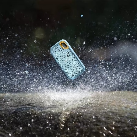 SanDisk 2 TB Extreme Portable External SSD, Sky Blue 5 SanDisk 2 TB Extreme Portable External SSD, Sky Blue