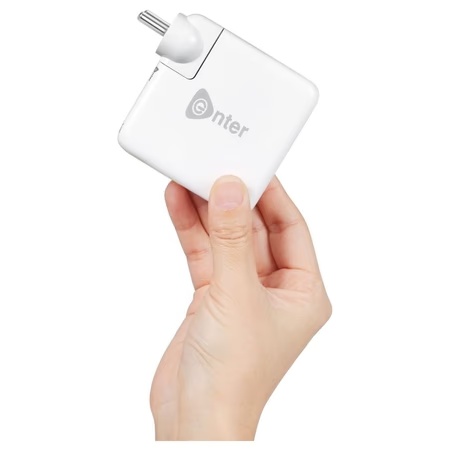 Enter Universal USB-C 61 Watt Laptop Adapter, White