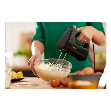Philips Daily Collection HR3705/10 Hand Mixer with 5 speeds + Turbo, Non-slip grip, Large eject button (Black) 8 Philips Daily Collection HR3705/10 Hand Mixer with 5 speeds + Turbo, Non-slip grip, Large eject button (Black)