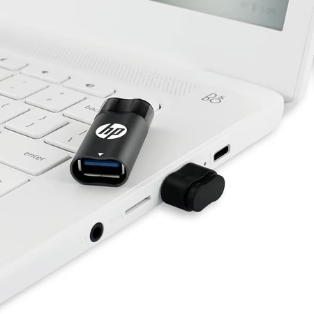 HP x5600b 128 GB USB 3.2 Flash Drives with micro USB adaptor